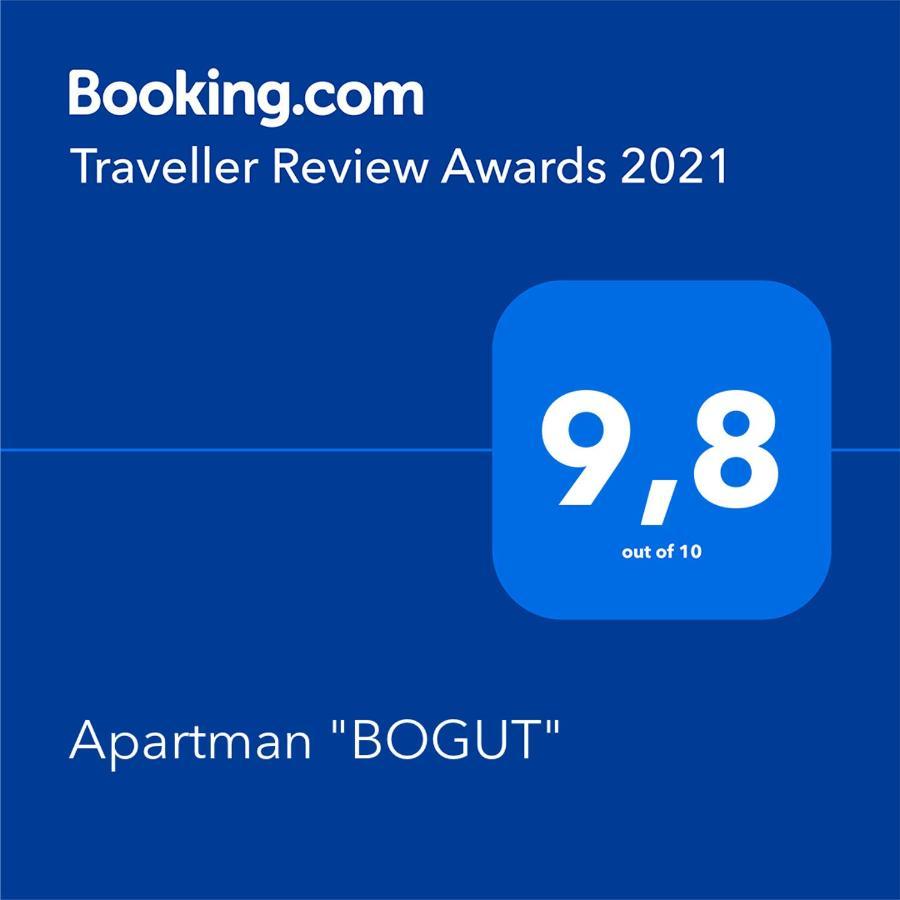 Apartman "Bogut" 슬루니 외부 사진